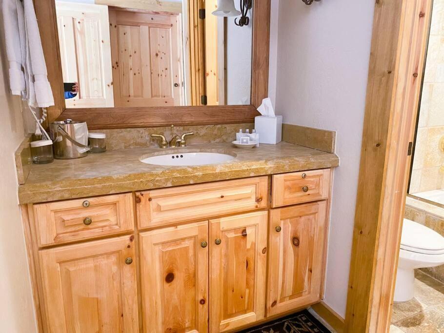 2 Bedroom Condominium - Luxury Skiin And Out Теллурайд Екстер'єр фото